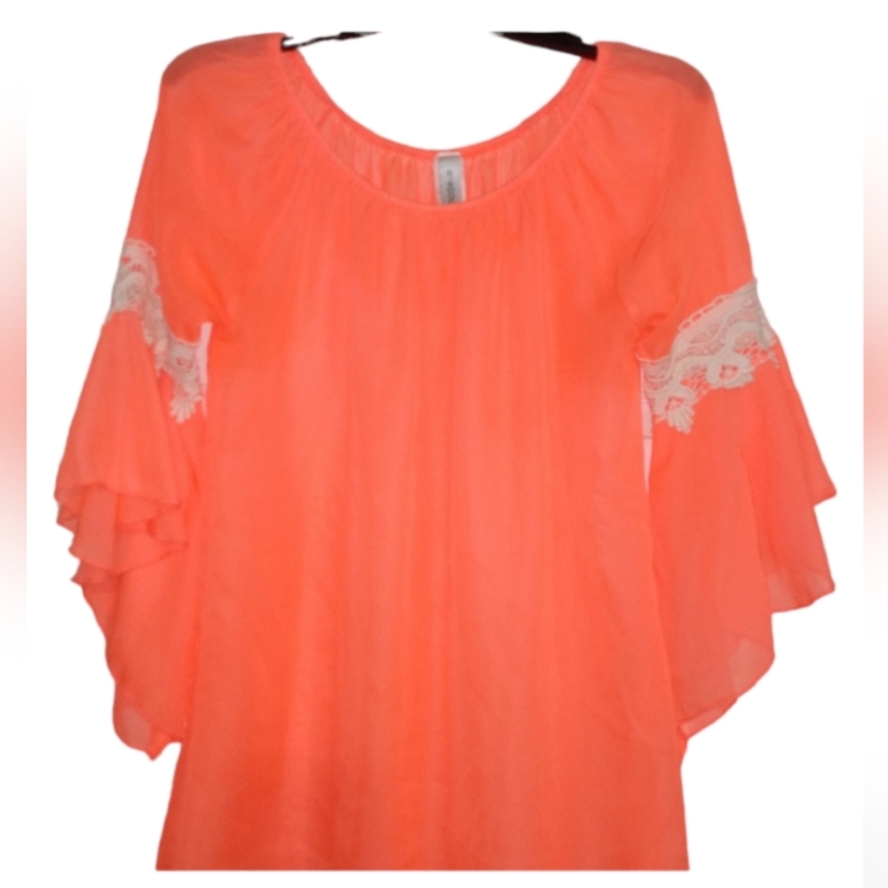 R. Rouge blouse
